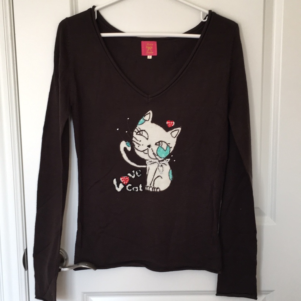 Brown long sleeve V neck Tee